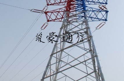 角钢塔与管状塔：各展其长的钢铁巨人